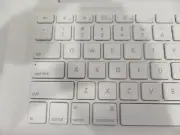 APPLE MACBOOK A1342 SERIES REPLACEMENT SINGLE KEY, CLIP WHITE