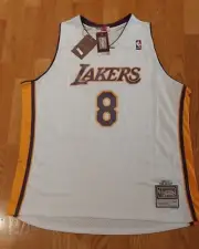 Basketball Jersey #8 LA Lakers White Kobe Bryant Size L Stitched