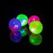 2pcs/pack Pet Products Elastic LED Light-up Spike Ball Pet Dog Cat Molar Rubber Flash Ball Entertained Toy