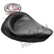 Solo Seat Front Width-13.5in. Plain FXDX Dyna Super Glide Sport (2004 - 2005)
