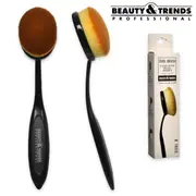 Beauty trends oval 8 foundation and powder brush