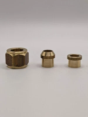 Steam Engine 3/8 Pipe Nuts & Nipples (9/16 x 26)