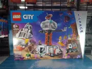 LEGO CITY: Space Base and Rocket Launchpad (60434) 1422pcs Sealed New