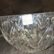 fifth avenue crystal bowl Never Used Pristine!!!