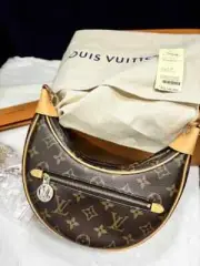 Louis Vuitton loop chain hobo bag m81098