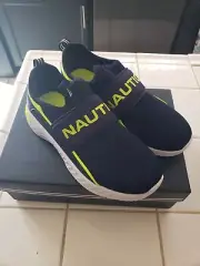 NAUTICA BOYS BARRO VERSATILE FIT PULL ON SNEAKER -NAVEY,LIME