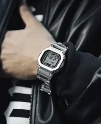 在飛比找Yahoo!奇摩拍賣優惠-全新正品 金銀黑色 CASIO G-SHOCK GMW-B5