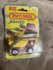 MATCHBOX SUPERFAST Skip Truck #37