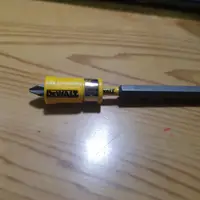 在飛比找蝦皮購物優惠-686工具 DEWALT 德偉 磁性環 搭配 德偉 原廠 起