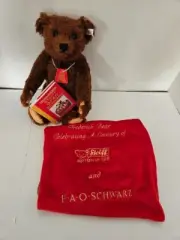 2006 Frederick Bear – Celebrating a Century of Steiff and FOA Schwarz Partnershi