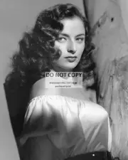 ACTRESS MARINA BERTI - 8X10 PUBLICITY PHOTO (DD862)