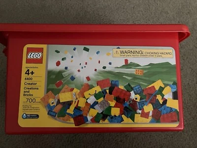LEGO 700pc Creations and Bricks (New)