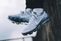 在飛比找Yahoo!奇摩拍賣優惠-Nike Air Vapormax Flyknit 氣墊 淺