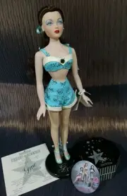 Ashton Drake 1950's "Simply Gene" 15.5" Collector Poseable Fashion Doll BNIB