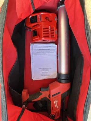 Milwaukee Caulking Gun