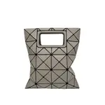 ISSEY MIYAKE BAO BAO 4X5 霧面直式手提包(灰)