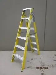 Dual Purpose Fibreglass Step Ladder 1.8M / 3.3M AS/NZS 150KG 6 ft