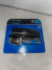 Swingline DeskTop Stapler 747 Standar New /Stapler,Staples,Remover