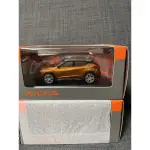 NISSAN KICKS 1/43模型車 橘車