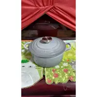 在飛比找蝦皮購物優惠-Le Creuset 圓型 鑄鐵鍋 18公分 1.8L 35