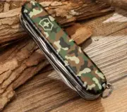 Swiss Army Original Camouflage Huntsman Knife Victorinox 1.3713.94 New In Box