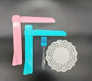 2psc Adjustable Cake Scrapers, Silicone Brush+ 5 Paper Doilies Cake Smoother Set