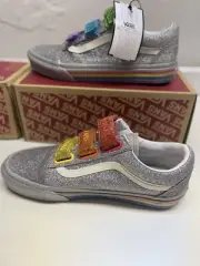 Vans Size 6.5 Women Skool x Flour Shop Silver Rainbow New In Box Sneaker Glitter