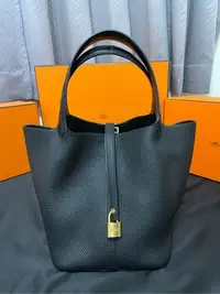 在飛比找Yahoo!奇摩拍賣優惠-Hermes Picotin Touch 22cm 黑色金扣