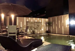 舒適棕櫚飯店