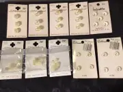10 Cards(43) Vintage But New White Button Assortment