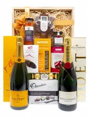 Out on the Water - Champagne Gift Hamper