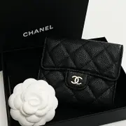 美國百分百【全新真品】CHANEL 皮夾 短夾 皮革 專櫃精品 配件 真皮 錢包 LOGO 黑色 CM01