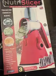 NutriSlicer Vegetable & Fruit Slicer New in Box