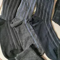 在飛比找ETMall東森購物網優惠-豎條青島外貿方格紋小點點紳士襪