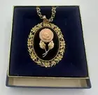 Vintage AVON Serena Rose Cameo Pendant Necklace Mirror On Reverse 1973