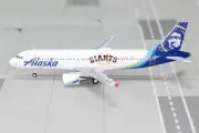 PM52316 Panda Models A320 1/400 Model N855VA Alaska Airlines