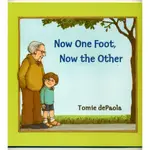 NOW ONE FOOT, NOW THE OTHER｜先左腳後右腳｜汪培珽老師推薦書單【麥克兒童外文書店】