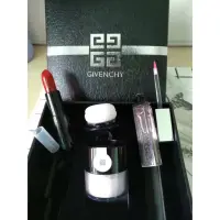 在飛比找蝦皮購物優惠-2017 新款 紀梵希 Givenchy 唇膏 彩妝 三件套