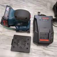 在飛比找蝦皮購物優惠-二手工具 Bosch GSS 18V-LI 鋰電 砂紙機