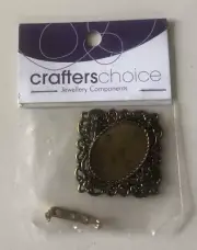Crafter's Choice brooch back, square frame for oval photo or craft. gold