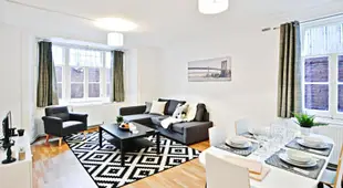 Luxury 4 Beds Flat in Marylebone