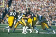 Terry Bradshaw of the Pittsburgh Steelers t1980's NFL Photo