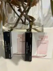 2 X PCS NARCISO RODRIGUEZ FOR HER EDP &PERFUME SAMPLE 0.8ML