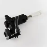 Clutch Master Cylinder fits 1998-2005 Volkswagen Passat LUK AUTOMOTIVE SYSTEMS (for: Volkswagen)