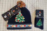 Aldi Germany Limited Edition Unisex Christmas Beanie/Sock Set