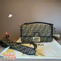 在飛比找蝦皮購物優惠-FENDI 芬迪 Baguette 法棍包 老花logo 金