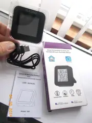 NIOB Untested Smart Home TLKZGO Smart IR Remote Control with Temp & Humidity Sns