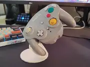Nintendo GameCube WaveBird Controller Stand Wireless Gamepad Joypad Display Case