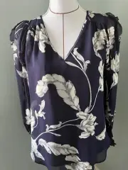 Witchery ladies navy floral blouse Size 6 BNWT