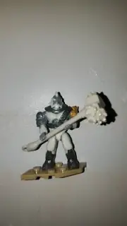 Mega Construx Halo Tartarus Figure With Gravity Hammer - Halo 2 Character Pack